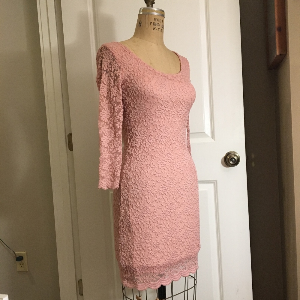 NEW! Soft Pink Lace Pretty and Comfortable dress